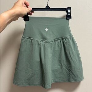 lululemon athletica Grey Eucalyptus Skirt Size 0